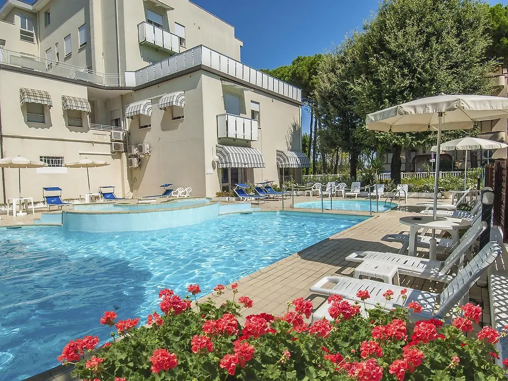 New Hotel Chiari Cervia 3*,  Italia