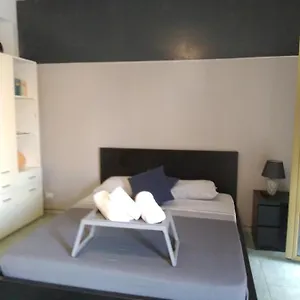 https://studio-garden-taormina-center.sicilyhotelsitaly.net